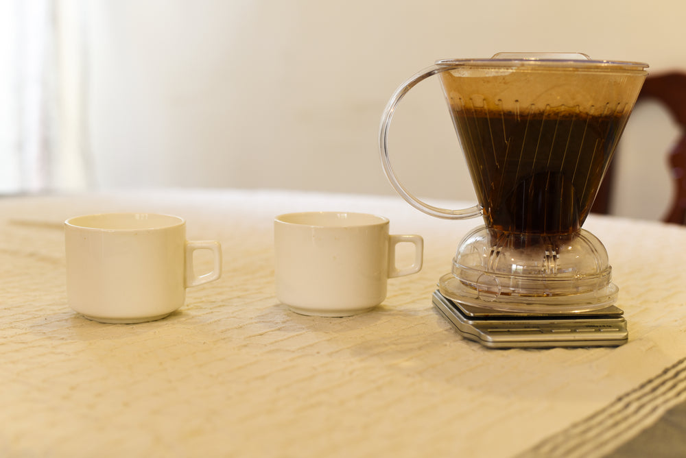 HOW TO BREW DELICIOUS COFFEE WITH A CLEVER DRIPPER