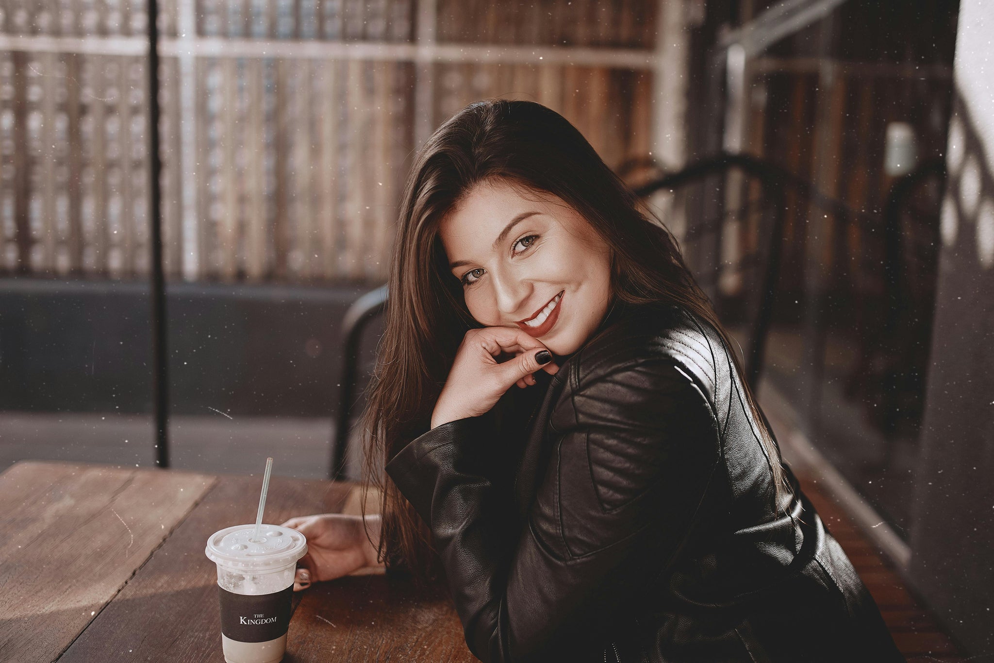 15 Famous Coffee Lovers in History: From Beethoven to Hugh Jackman (2026)